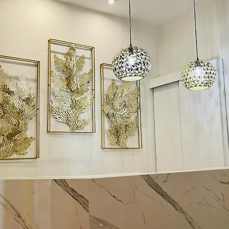 Contemax Arthouse 4*