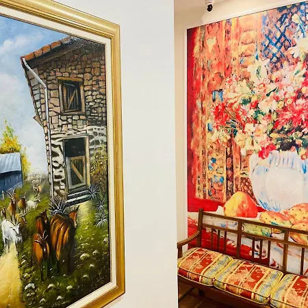 Contemax Arthouse 4*