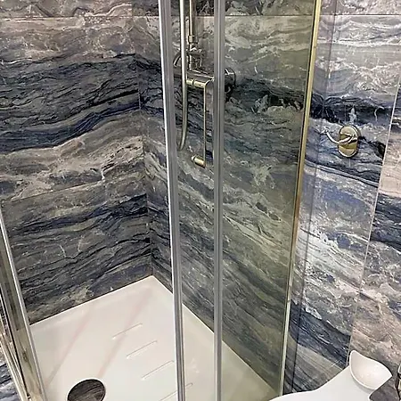 Konukevi Contemax Arthouse 4*
