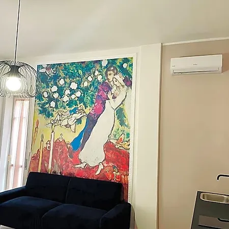 Contemax Arthouse ゲストハウス 4*